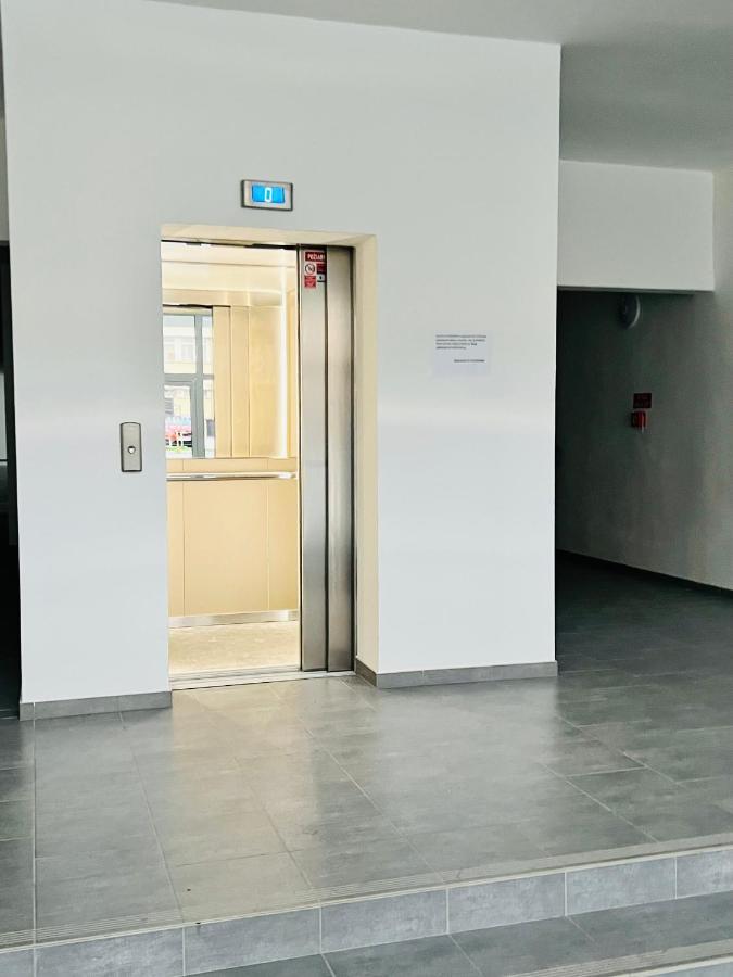 Apartman Liptov Np9 Liptovský Mikuláš Buitenkant foto